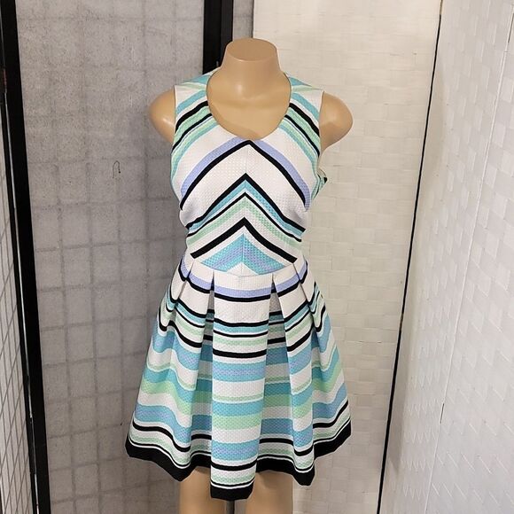 BRAND NEW DANNY AND NICOLE SPEARMINT MULTI STRIPE A-LINE DRESS - Picture 5 of 15